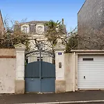 Villa Le Tremoliere - Spacieux & Piscine Cholet