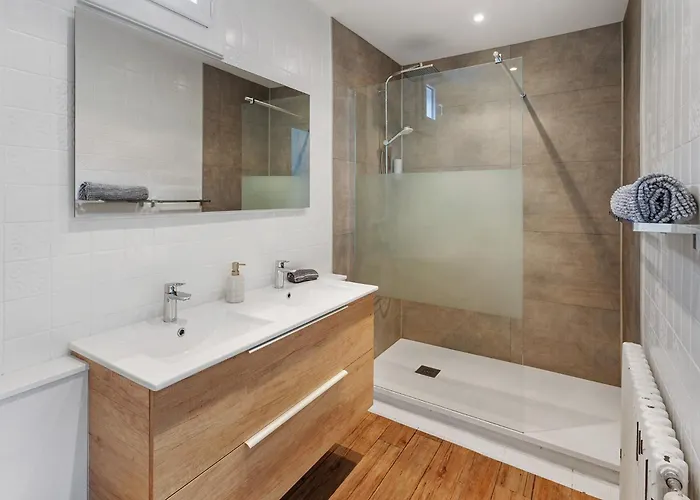 Le Tremolière - Spacieux&piscine *