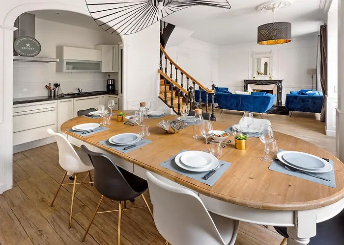 Le Tremolière - Spacieux&piscine Villa Cholet